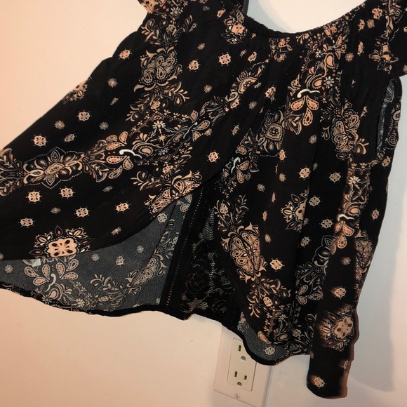 Forever 21 Top - Picture 5 of 5